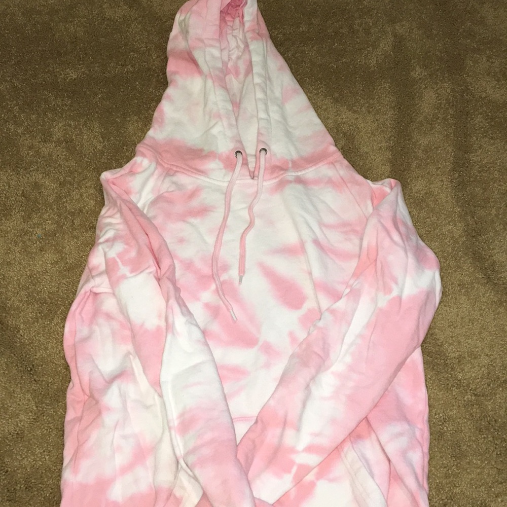 Zumiez pink hoodie